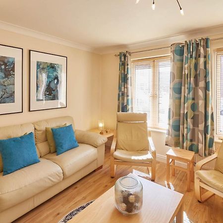 Host & Stay - The Scuttlebutt Townhouse Whitby Dış mekan fotoğraf