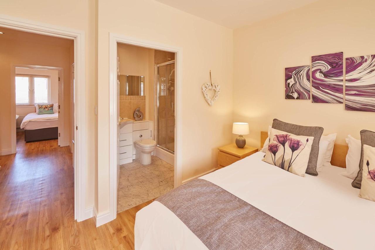 Host & Stay - The Scuttlebutt Townhouse Whitby Dış mekan fotoğraf
